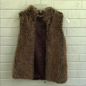 Girls Lands End faux fur vest - 7/8